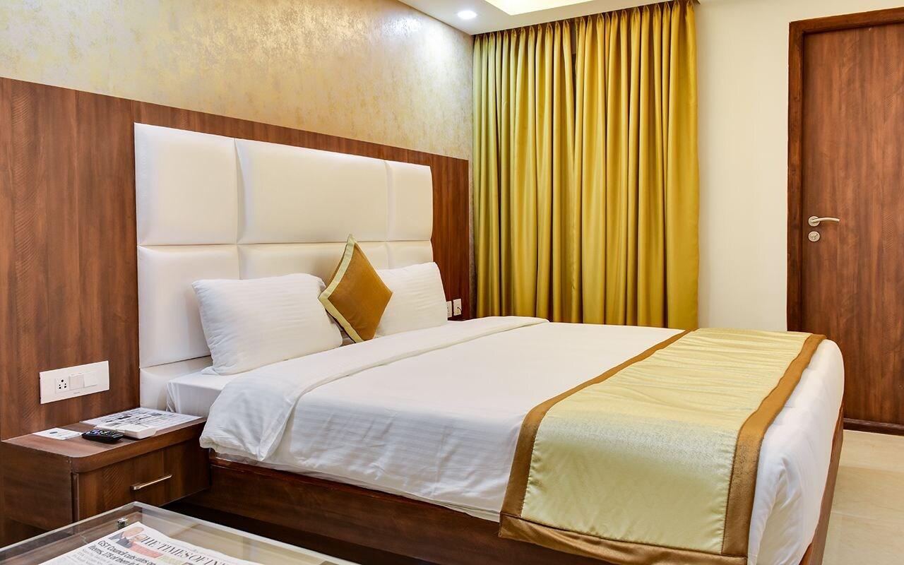 Holiday Residency Коимбаторе Екстериор снимка