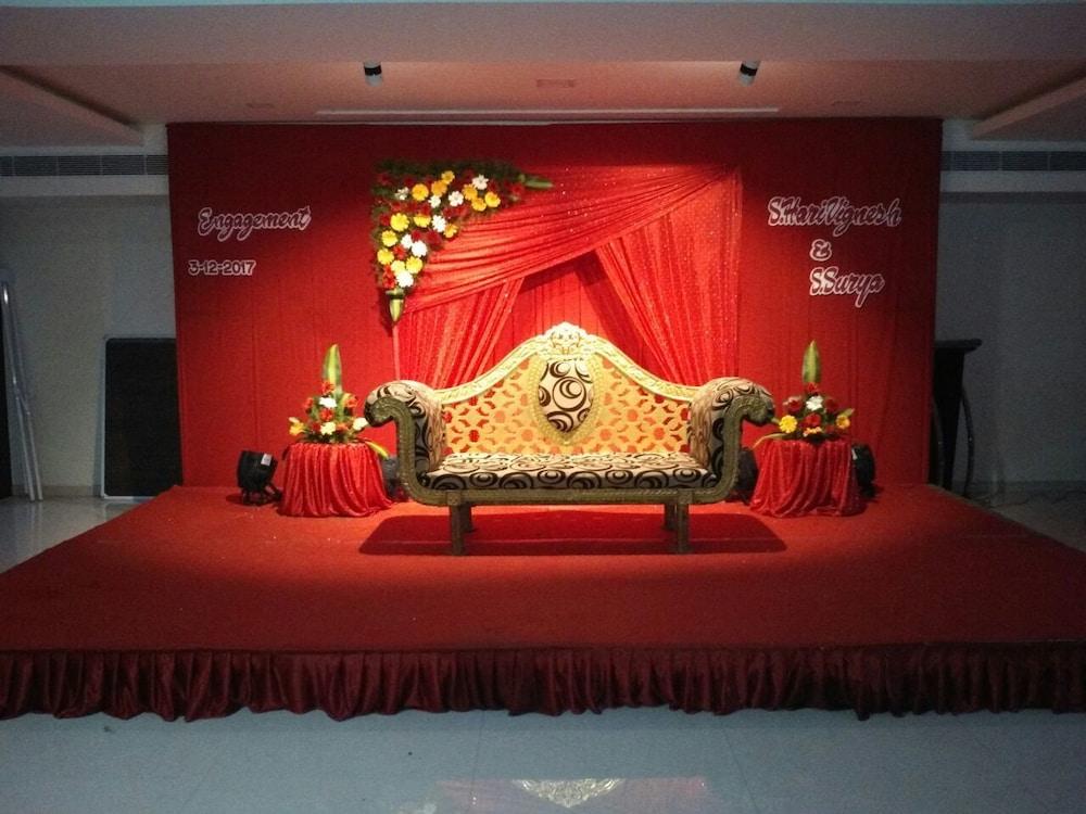 Holiday Residency Коимбаторе Екстериор снимка