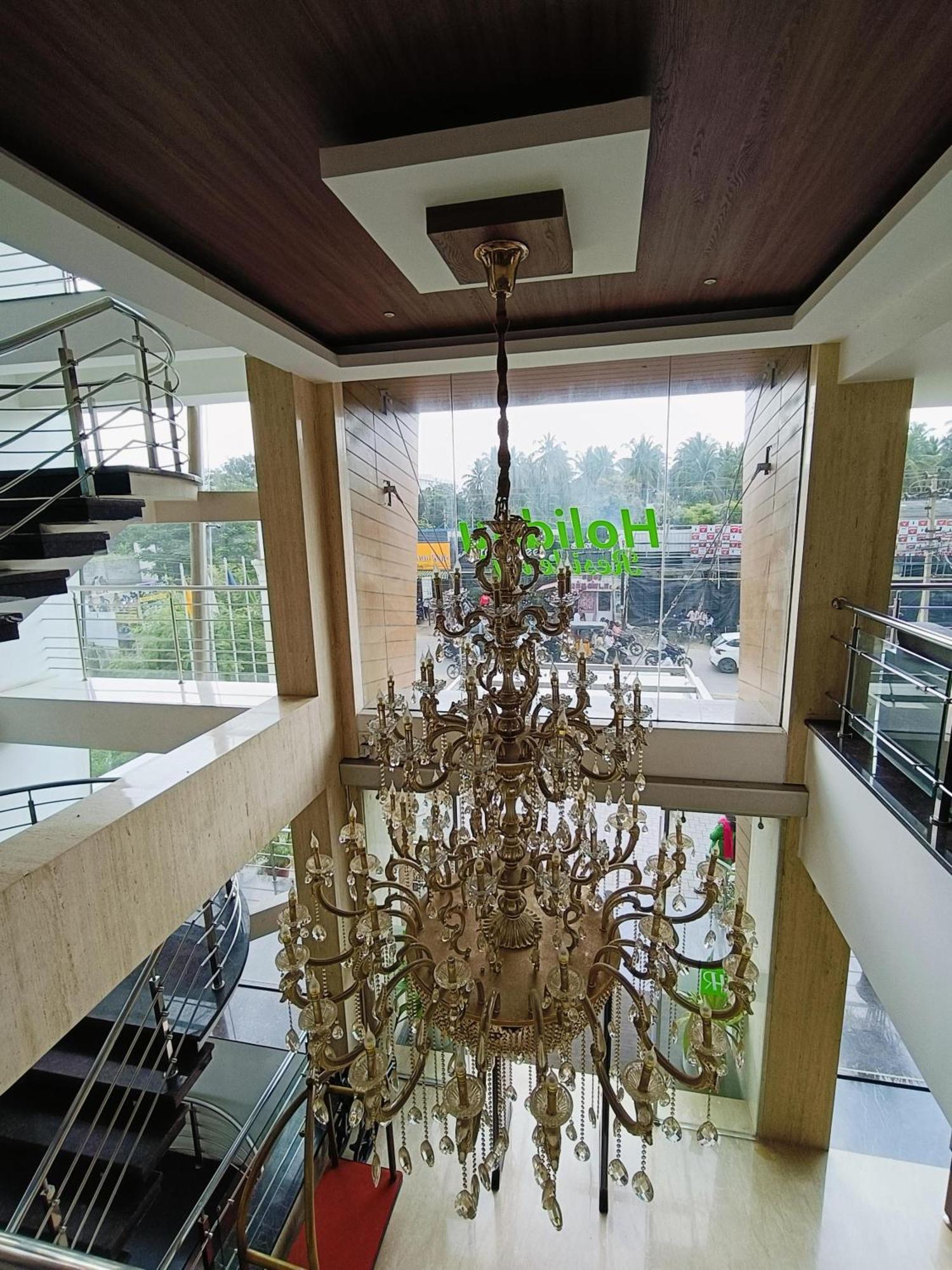 Holiday Residency Коимбаторе Екстериор снимка