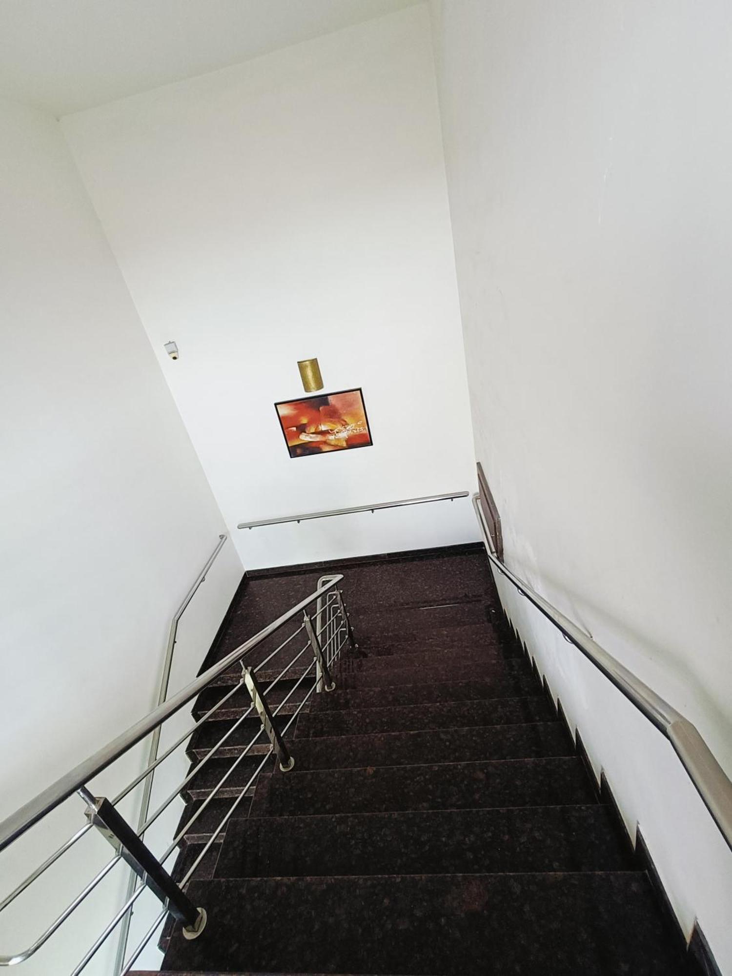 Holiday Residency Коимбаторе Екстериор снимка